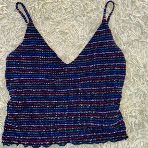 pretty cropped tank - Picture 2 of 5